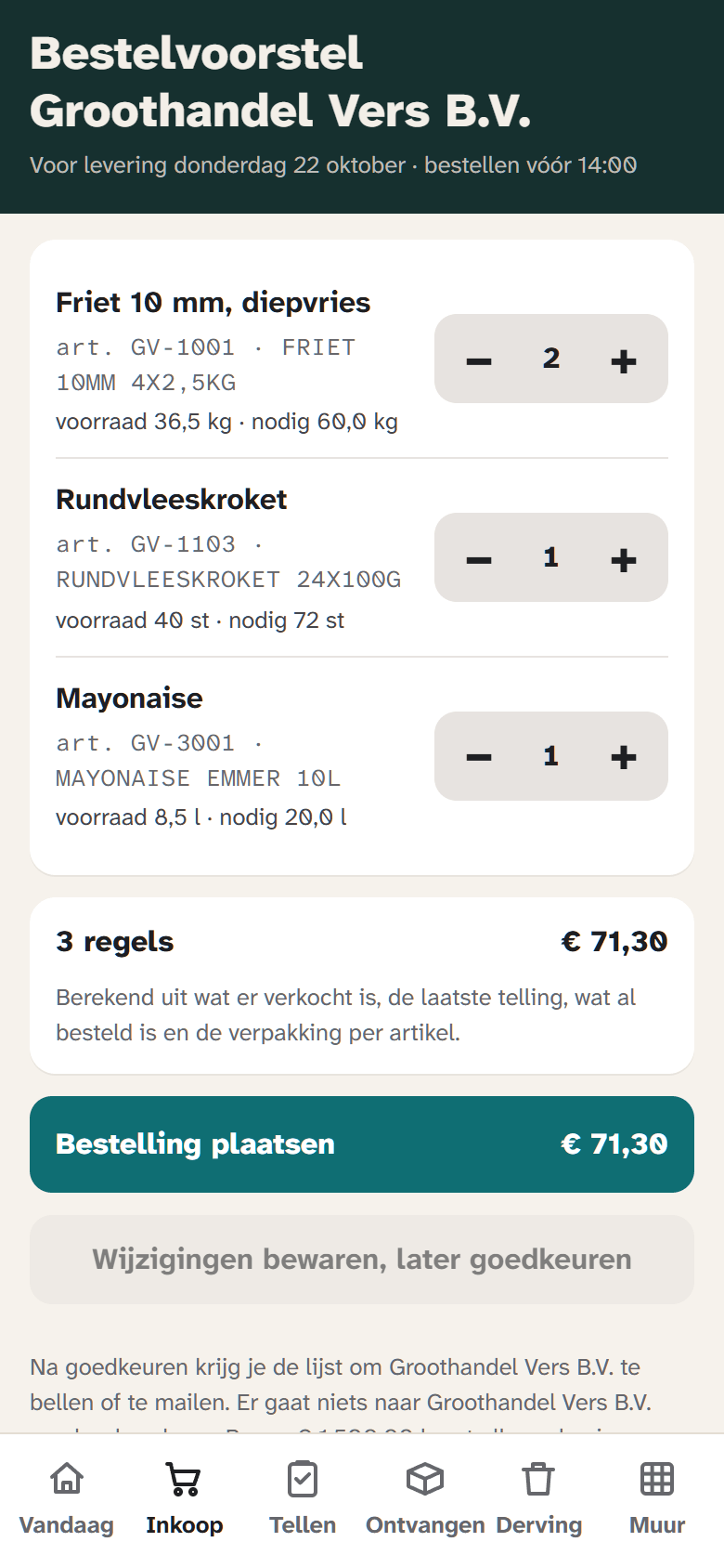 De manager-app op een telefoon: een bestelvoorstel voor één leverancier, per artikel de voorraad, wat nodig is en het aantal om te bestellen.